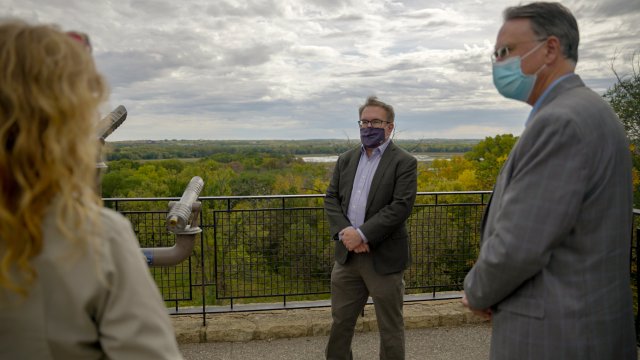 Administrator Wheeler visits the Minnesota Valley National Wildlife Refuge