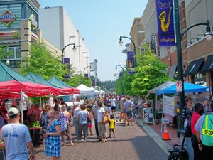 Farmers market with people shopping