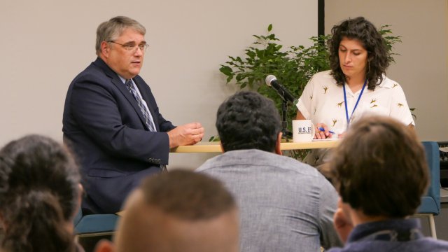 Chris Frey in conversation at the ORD Postdoc Forum 2023.