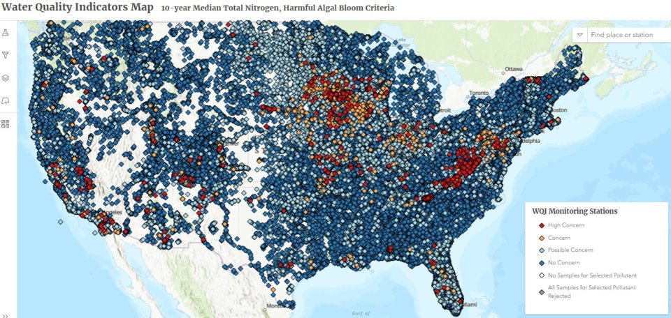 Water Quality Indicators Tool displaying  U.S. states and Total Nitrogen monitoring locations compared to the harmful algal bloom