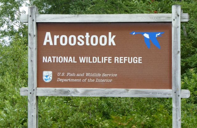 wildlife refuge sign